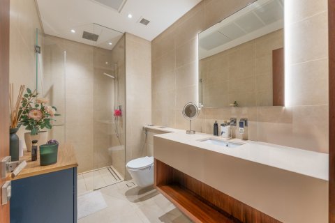 Apartment in Dubai Marina, Dubai 2 bedrooms, 118 sq.m. № 101261 - photo 9