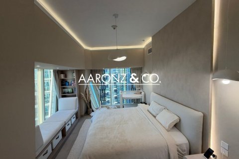 Appartement à Cayan Tower, Dubai Marina, Dubai, 2 chambres, 142 m², № 101343 - photo 18