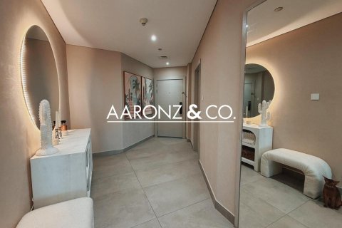 Appartement à Cayan Tower, Dubai Marina, Dubai, 2 chambres, 142 m², № 101343 - photo 11
