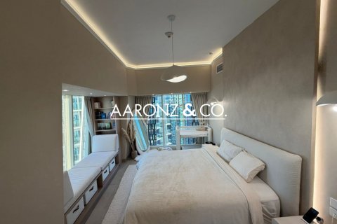 Appartement à Cayan Tower, Dubai Marina, Dubai, 2 chambres, 142 m², № 101343 - photo 13