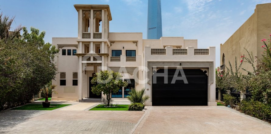 Villa in Jumeirah Islands, Dubai 4 bedrooms, 488 sq.m. № 135283