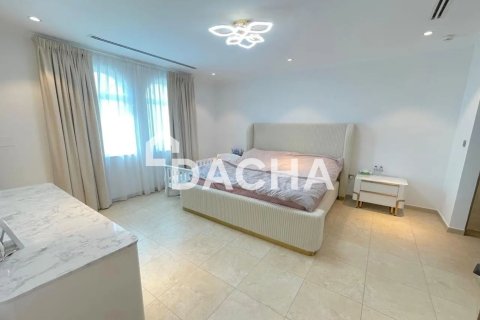 Villa in Legacy, Jumeirah Park, Dubai 3 bedrooms, 297 sq.m. № 111594 - photo 11