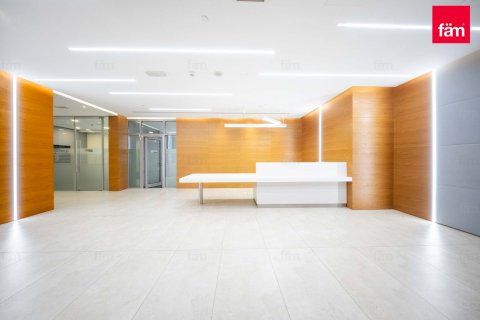 Office in Downtown Dubai (Downtown Burj Dubai), Dubai 641.5 sq.m. № 52347 - photo 2