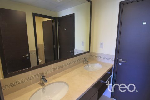 Villa in Mira 2, Reem, Dubai 3 bedrooms, 221.48 sq.m. № 138114 - photo 9
