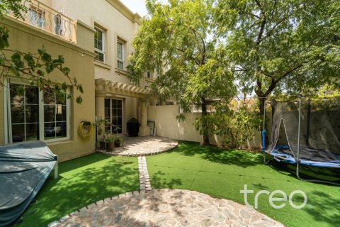 Villa en The Springs, Dubai, 3 dormitorios, 235.23 m², № 138104