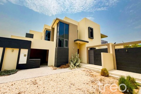 Villa in Dubai Hills Estate, Dubai 4 bedrooms, 228.63 sq.m. № 138103