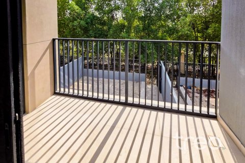 Villa en Mudon, Dubai, 3 dormitorios, 218.41 m², № 138113 - foto 4