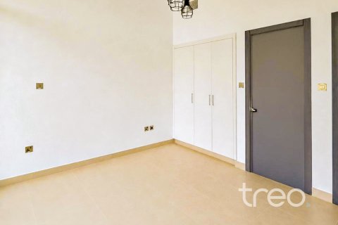 Apartment in Motor City, Dubai 4 bedrooms, 285.21 sq.m. № 138109 - photo 12