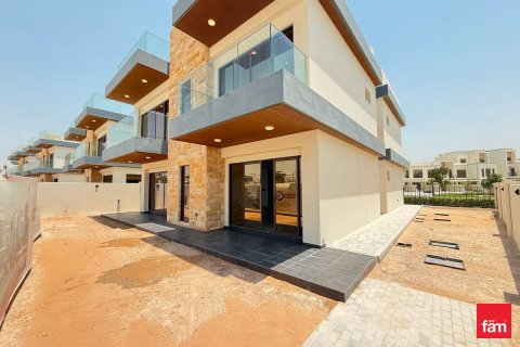 Villa in Dubai 6 bedrooms, 462.6 sq.m. № 137776 - photo 2