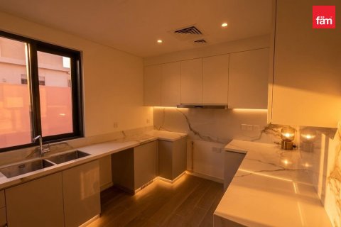 Adosado en Jebel Ali, Dubai, 4 dormitorios, 339.6 m², № 137760 - foto 5