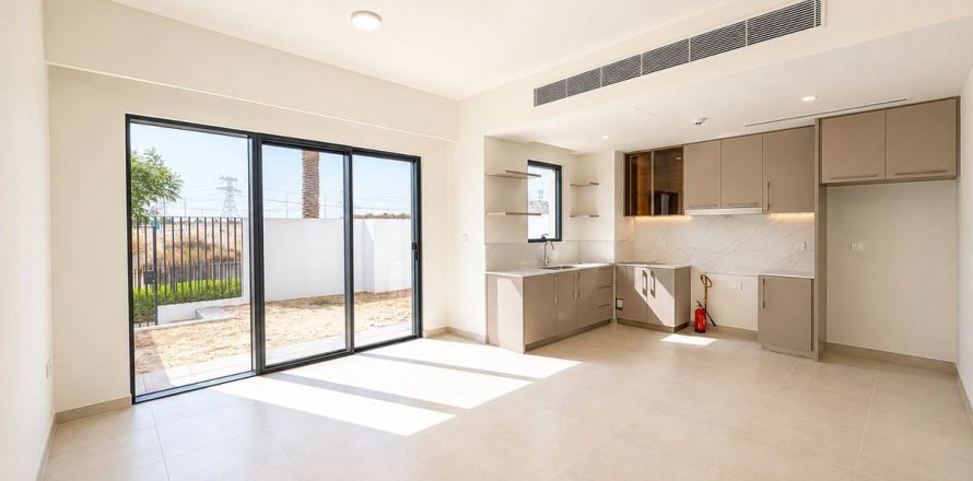 Adosado en Dubai, 3 dormitorios, 152.8 m², № 137775