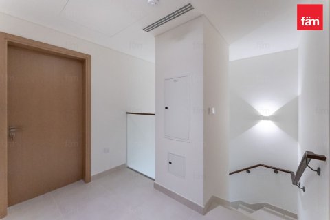 Adosado en Dubai, 3 dormitorios, 152.8 m², № 137775 - foto 9