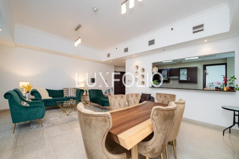 Купить квартиру в The Jewels, Дубай Марина, Дубай: 2 спальни, 180м², № 45449 - фото 1