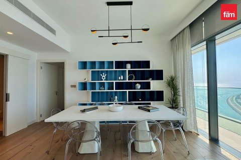 Apartment in Dubai Harbour, Dubai 4 bedrooms, 217.8 sq.m. № 14010 - photo 17
