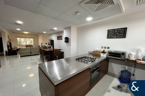 Villa in Indigo Ville, Jumeirah Village Circle, Dubai 4 bedrooms, 161 sq.m. № 76659 - photo 5