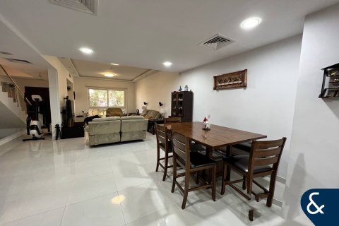 Villa in Indigo Ville, Jumeirah Village Circle, Dubai 4 bedrooms, 161 sq.m. № 76659 - photo 6