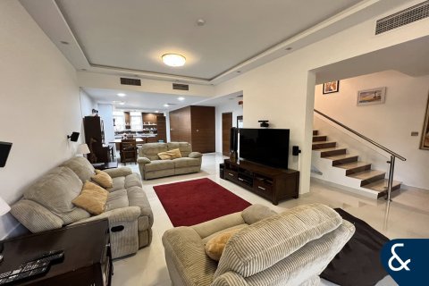Villa in Indigo Ville, Jumeirah Village Circle, Dubai 4 bedrooms, 161 sq.m. № 76659 - photo 1
