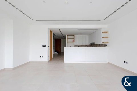 Villa in Jumeirah Luxury, Jumeirah Golf Estates, Dubai 3 bedrooms, 178 sq.m. № 76658 - photo 5