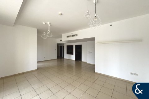 Apartment in Rimal 5, Jumeirah Beach Residence, Dubai 3 bedrooms, 179 sq.m. № 76660 - photo 4