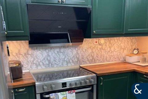 Apartment in Lake Almas West, Jumeirah Lake Towers, Dubai 2 bedrooms, 101 sq.m. № 76657 - photo 4