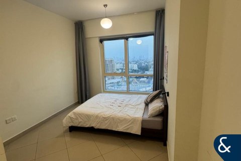 Apartment in Lake Almas West, Jumeirah Lake Towers, Dubai 2 bedrooms, 101 sq.m. № 76657 - photo 3