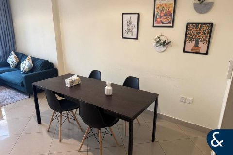 Apartment in Lake Almas West, Jumeirah Lake Towers, Dubai 2 bedrooms, 101 sq.m. № 76657 - photo 10