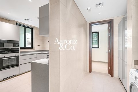 Villa in Mohammed Bin Rashid City, Dubai 4 bedrooms, 559 sq.m. № 112616 - photo 25