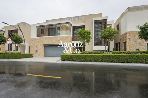 Villa in Mohammed Bin Rashid City, Dubai 4 bedrooms, 559 sq.m. № 112616