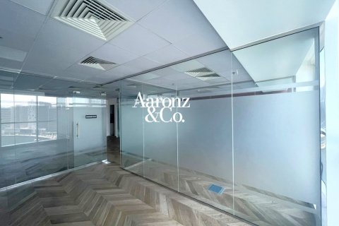 Снять в аренду офис в Бизнес-Бэе, Дубай: 92м², № 112618 - фото 5