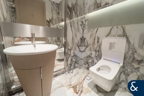 Купить квартиру в Dubai Internet City, Дубай: 4 спальни, 447м², № 75090 - фото 18