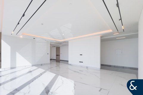 Купить квартиру в Dubai Internet City, Дубай: 4 спальни, 447м², № 75090 - фото 4