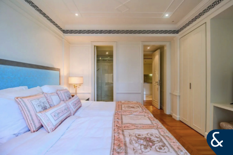 Купить квартиру в Palazzo Versace, Culture Village, Дубай: 3 спальни, 208м², № 75081 - фото 8