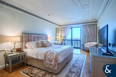 Купить квартиру в Palazzo Versace, Culture Village, Дубай: 3 спальни, 208м², № 75081 - фото 6