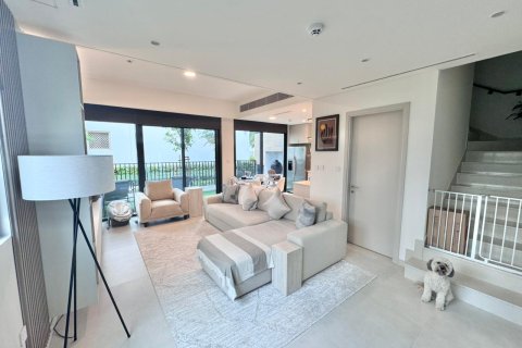 Townhouse in Bliss, Arabian Ranches 3, Dubai 3 bedrooms, 211.26 sq.m. № 138932 - photo 20