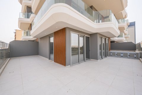 Apartment in Al Warsan, Dubai 4 bedrooms, 284.28 sq.m. № 138944 - photo 17