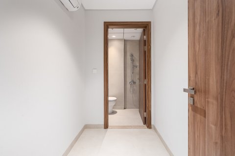 Apartment in Al Warsan, Dubai 4 bedrooms, 284.28 sq.m. № 138944 - photo 15