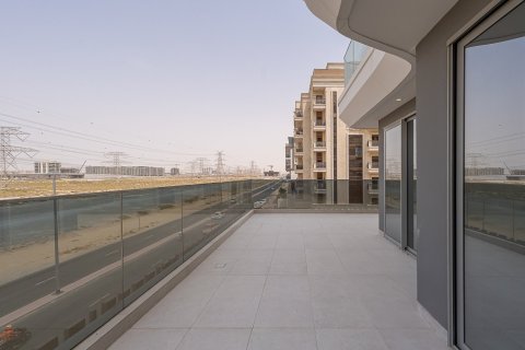 Apartment in Al Warsan, Dubai 4 bedrooms, 284.28 sq.m. № 138944 - photo 18