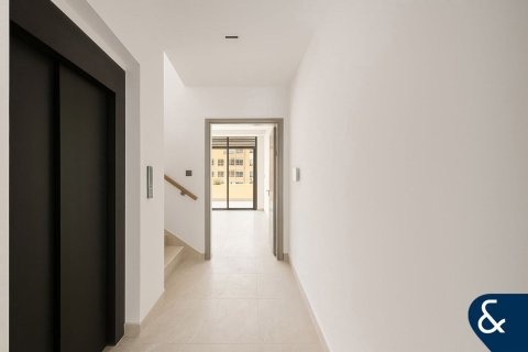 تاون هاوس في دائرة قرية جميرا, دبي 4 غرف نوم, 309 م² رقم 75061 - صورة 13