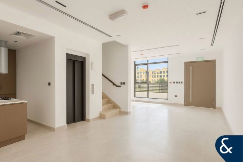 تاون هاوس في دائرة قرية جميرا, دبي 4 غرف نوم, 309 م² رقم 75061 - صورة 1