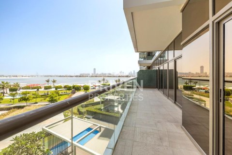 Apartment in The Crescent, Palm Jumeirah, Dubai 2 bedrooms, 139 sq.m. № 20205 - photo 10