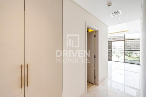 Apartment in The Crescent, Palm Jumeirah, Dubai 2 bedrooms, 139 sq.m. № 20205 - photo 8