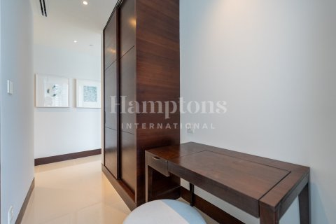 Снять в аренду квартиру в Даунтаун Дубай (Даунтаун Бурдж Дубай), Дубай: 5 спален, 290.69348700м², № 63497 - фото 30