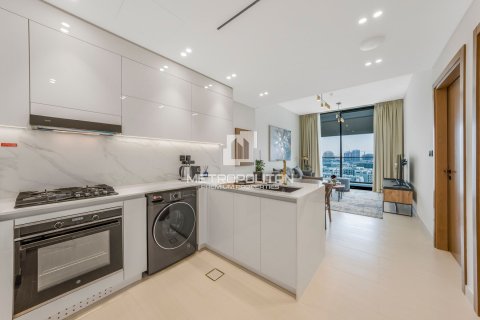 Apartamento en Jumeirah Village Circle, Dubai, 1 dormitorio, 69 m², № 16004 - foto 1