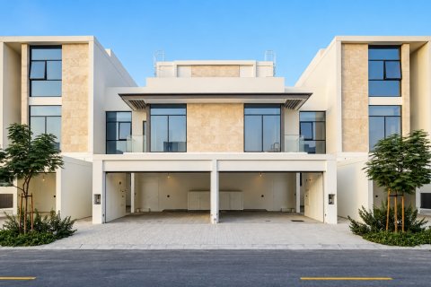 Adosado en Mohammed Bin Rashid City, Dubai, 4 dormitorios, 454.85 m², № 142075