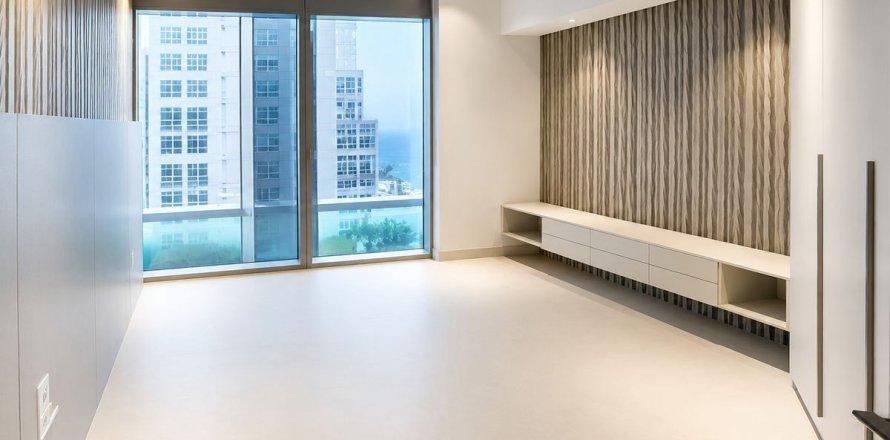 Apartment in Business Bay, Dubai 1 bedroom, 74.6 sq.m. № 111246