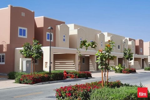 Townhouse in Dubai 3 bedrooms, 161.3 sq.m. № 111250