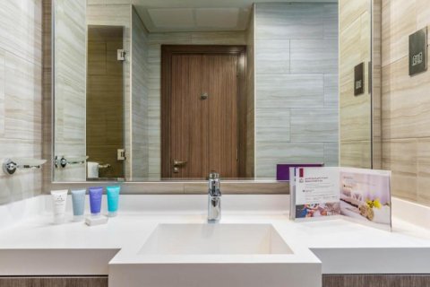 Apartment in MBL RESIDENCE in Jumeirah Lake Towers, Dubai 3 bedrooms, 214 sq.m. № 29868 - photo 4
