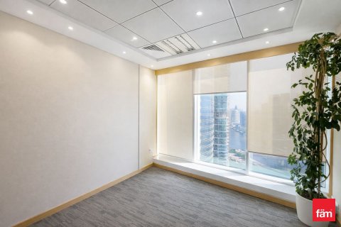 Office in Business Bay, Dubai 254.9 sq.m. № 93684 - photo 9