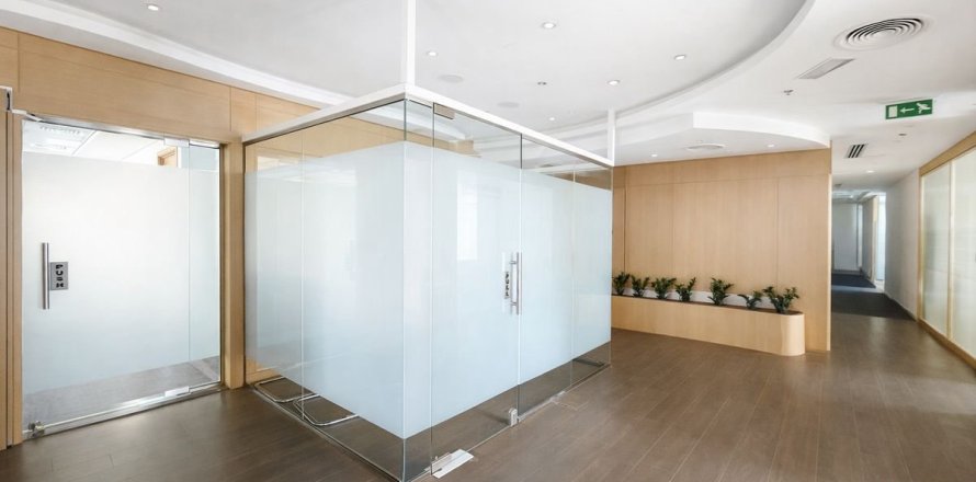 Office in Business Bay, Dubai 254.9 sq.m. № 93684