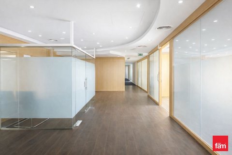 Office in Business Bay, Dubai 254.9 sq.m. № 93684 - photo 2